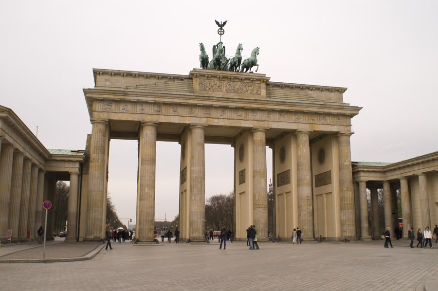 Post-Semana Santa 2012 en Berlín - Blogs de Alemania - Puerta de Brandemburgo, \currywurst\ y el Muro (2)