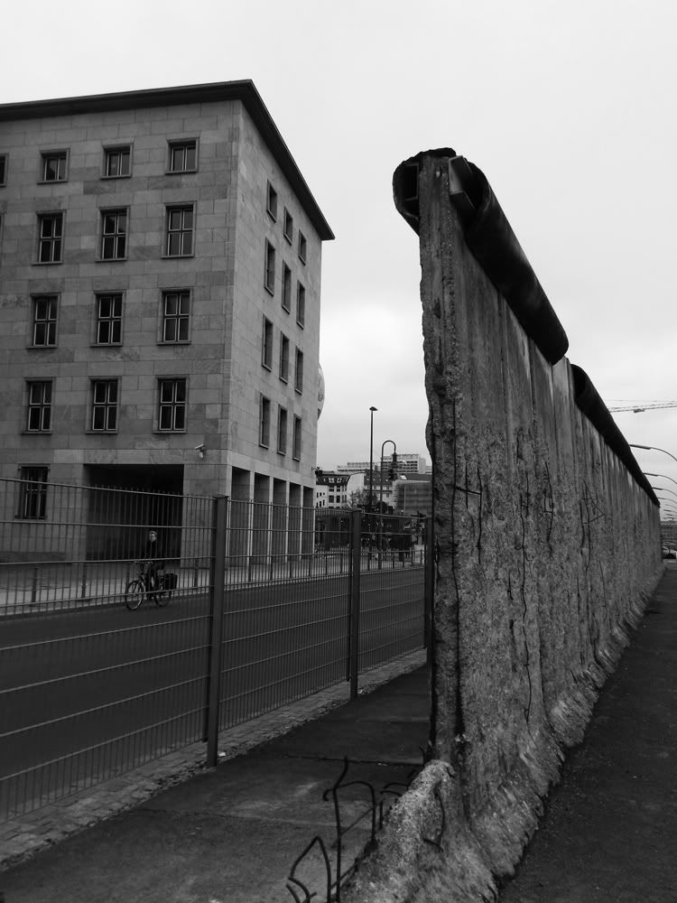 Post-Semana Santa 2012 en Berlín - Blogs de Alemania - Puerta de Brandemburgo, \currywurst\ y el Muro (24)