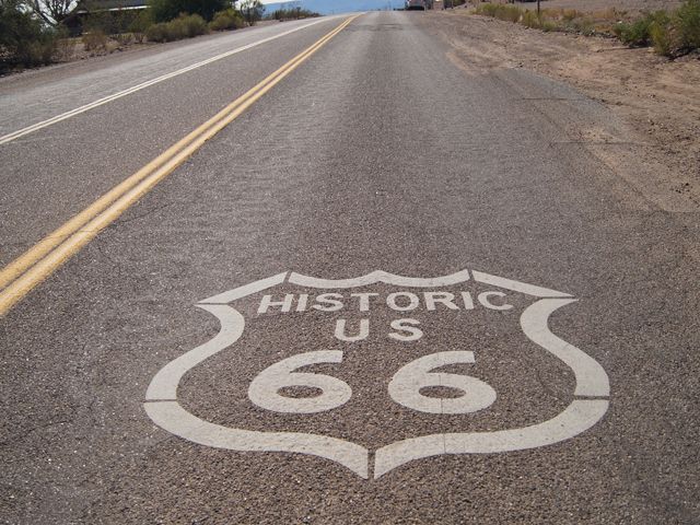 Ruta 66: Seligman-Kingman-Oatman - EEUU: Pioneros, Cowboys y Motards (5 Estados) (14)