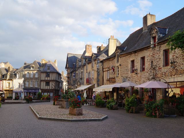 Bretaña, Normandía y más - verano 2013 - Blogs de Francia - Meucon-Rochefort-en-Terre-Malestroit (7)