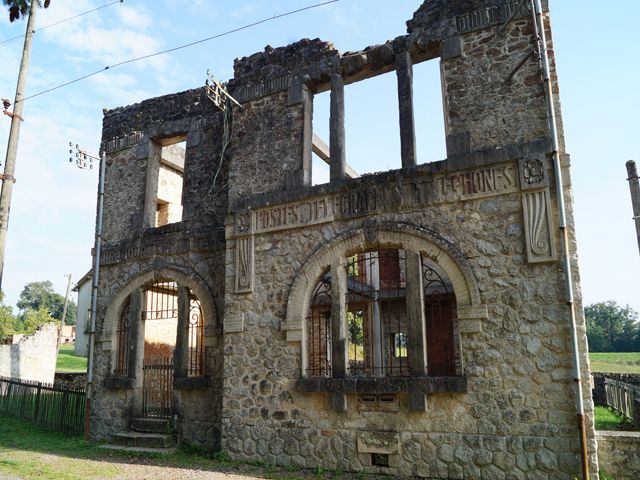 Bretaña, Normandía y más - verano 2013 - Blogs de Francia - Oradour-sur-Glane - Uzerche - Gouffre de Padirac (2)