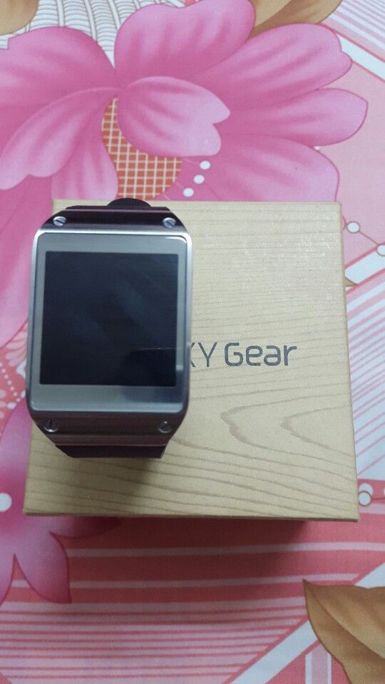 Bán đồng hồ Gear 1 fullbox bảo hành chính hãng tại ssvn