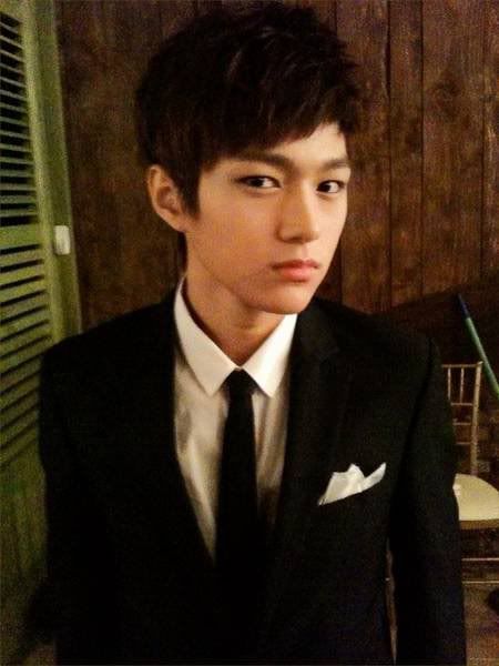 L(Kim MyungSoo) Pictures, Images and Photos