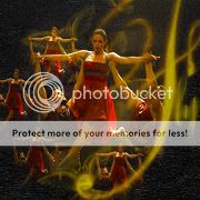 http://i906.photobucket.com/albums/ac266/moulin_rouge18/new%20icons/936full-emily-blgunt.jpg